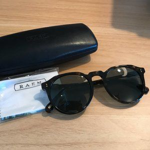 Never Been Worn!  RAEN Remmy 52 Brindle Tortise Polarized Glasses